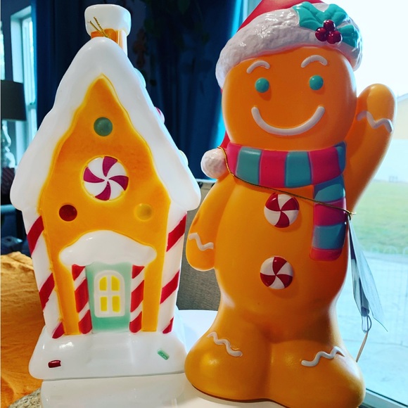 Holiday Gingerbread Man And House Blow Mold Set Poshmark